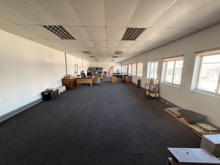 To Let Commercial Property for Rent in Parow Industrial Western Cape